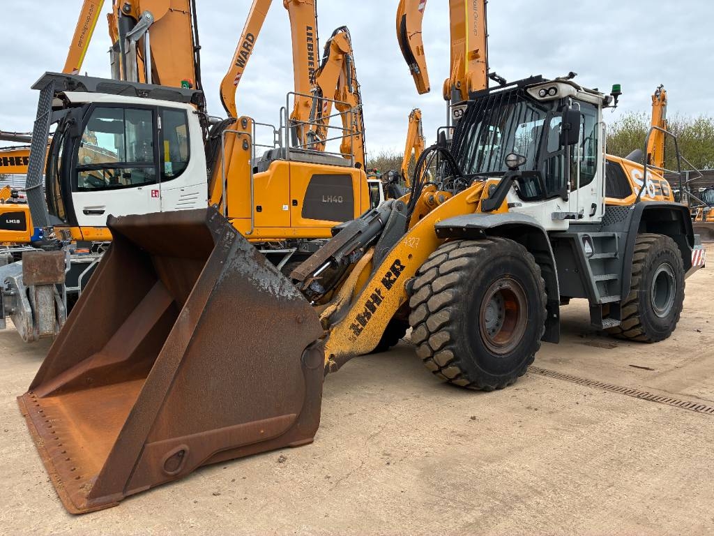 Liebherr L 556