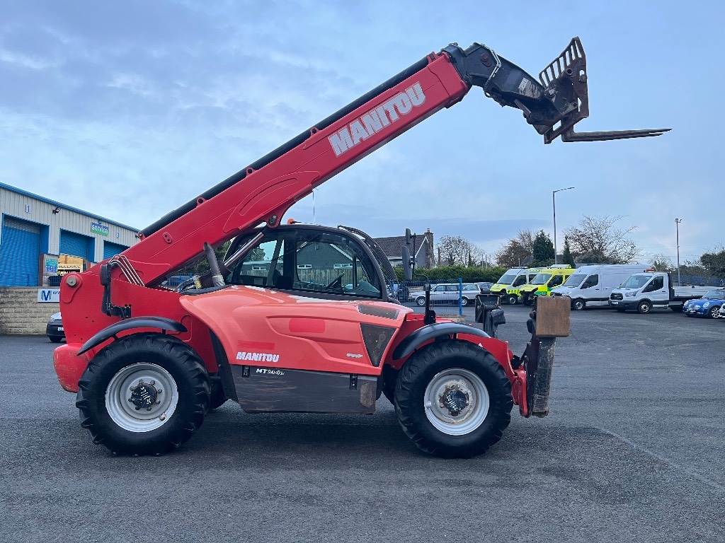 Chariot télescopique Manitou MT1440 — occasion 2016, 5 500 h