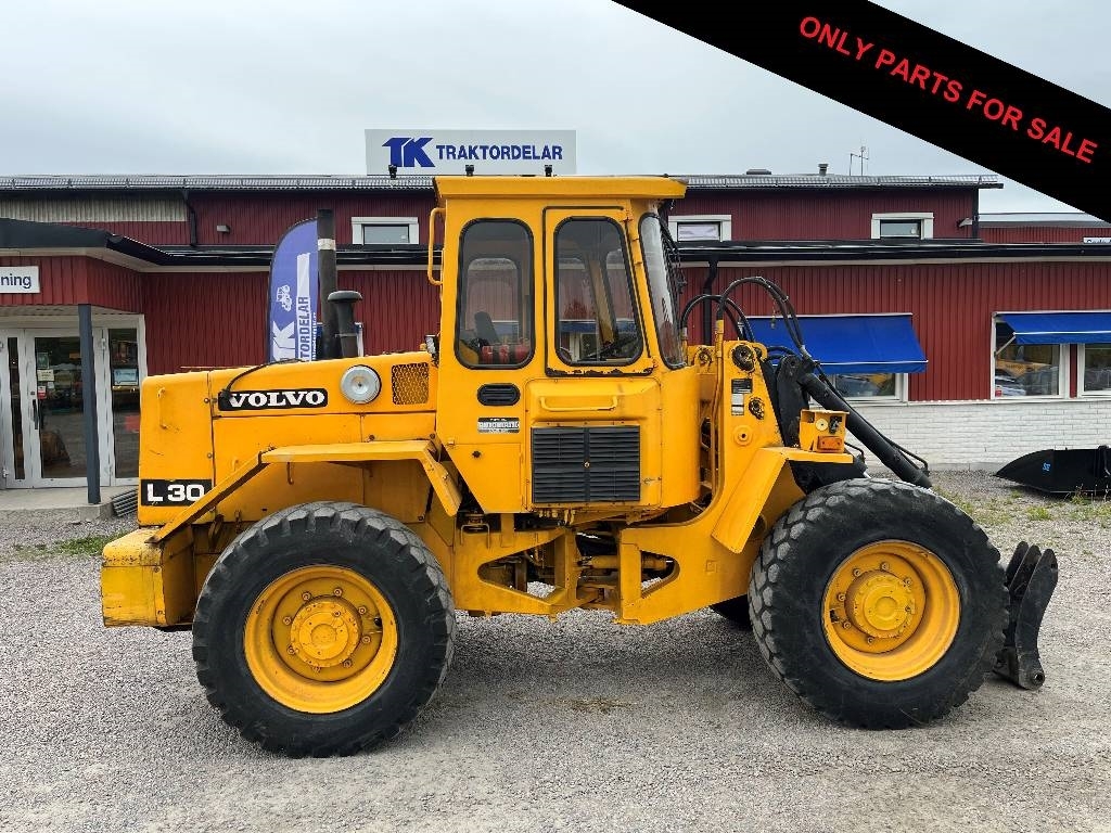Volvo BM L30 Dismantled. Only specific spare parts