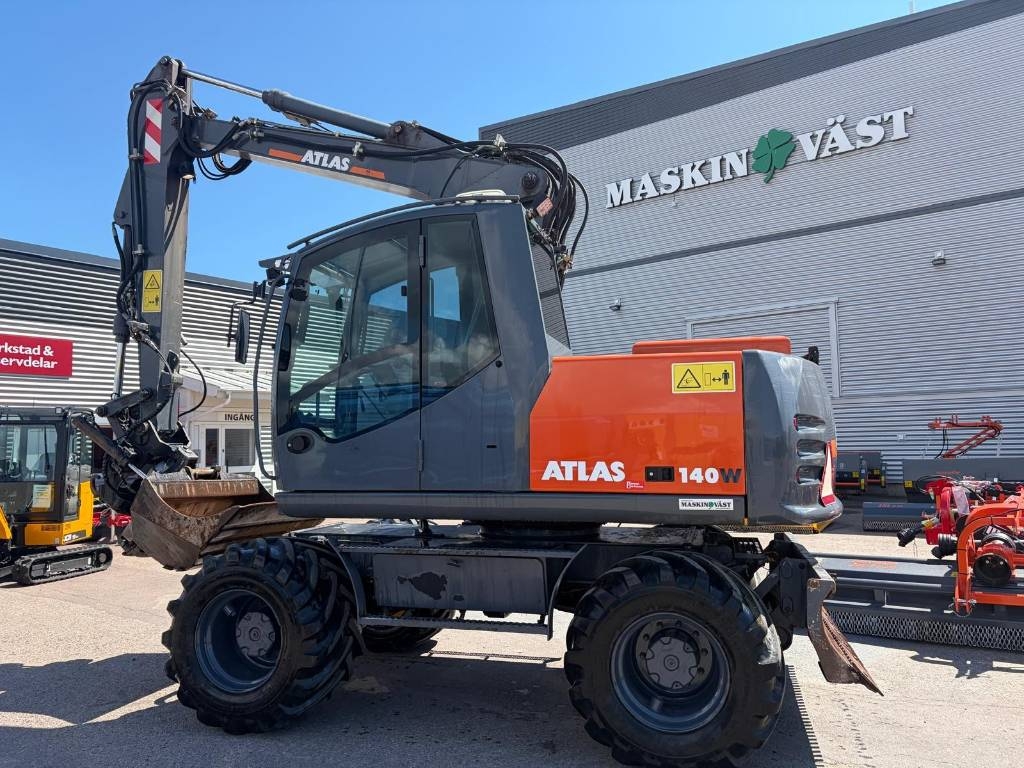 Atlas 140 W