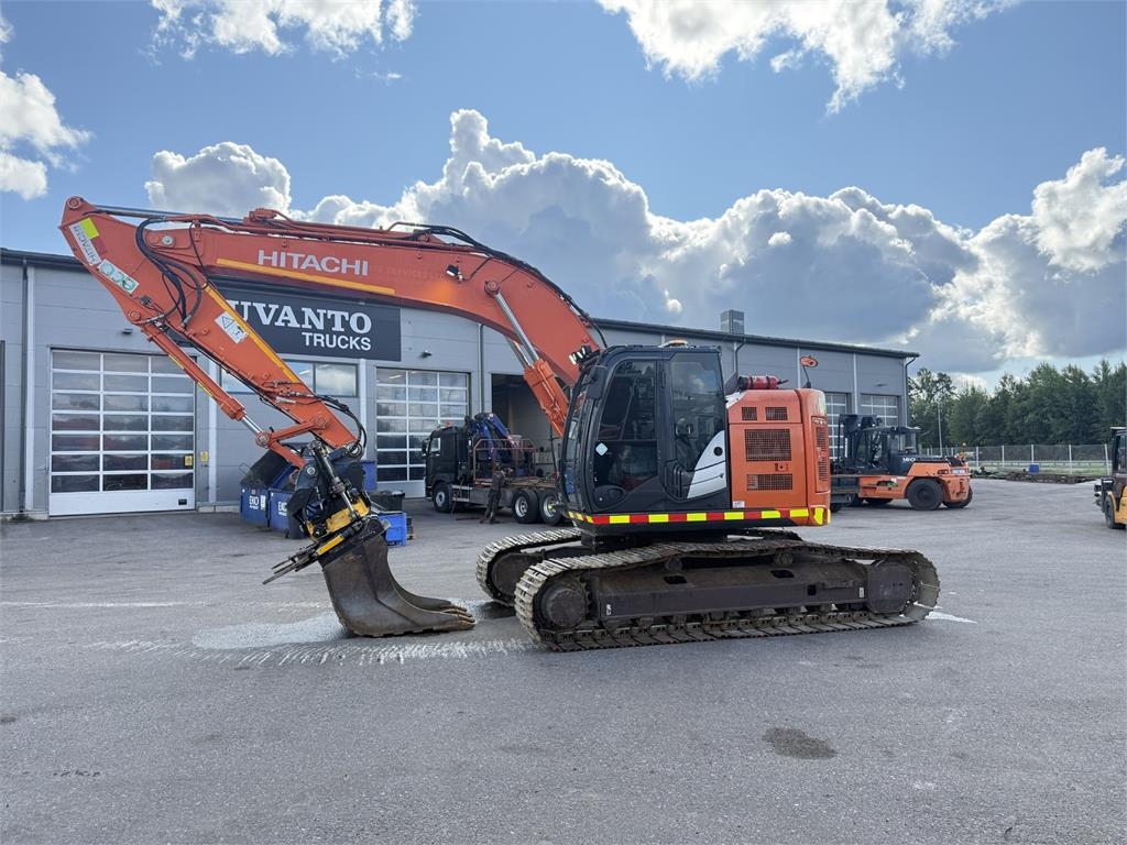 Hitachi ZX225 US LC-5