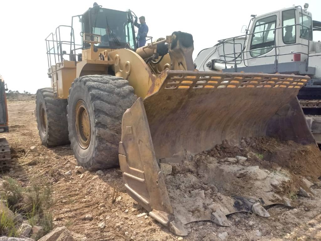 CAT 990 II