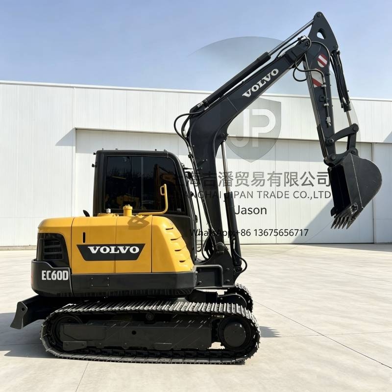 Mini-pelle Volvo EC 60 D — occasion 2024, 863 h