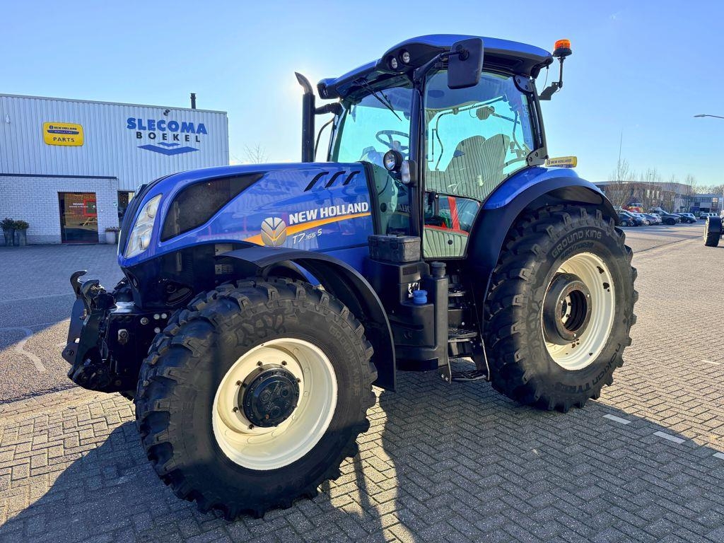 New Holland T7.165S RC
