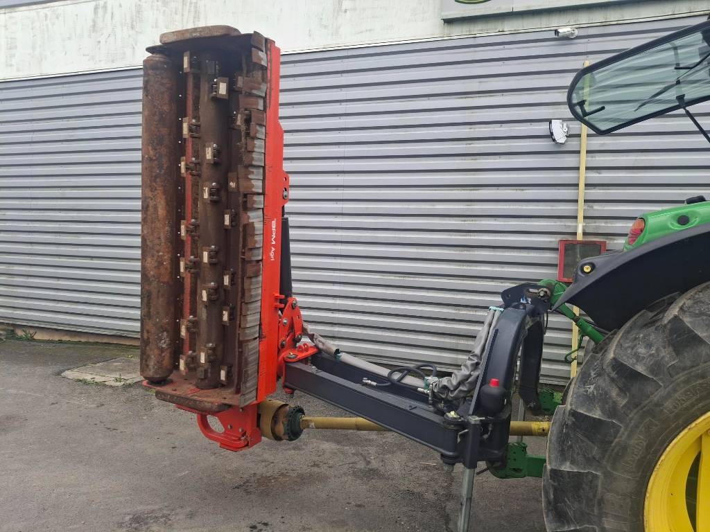 Kubota SE2200P