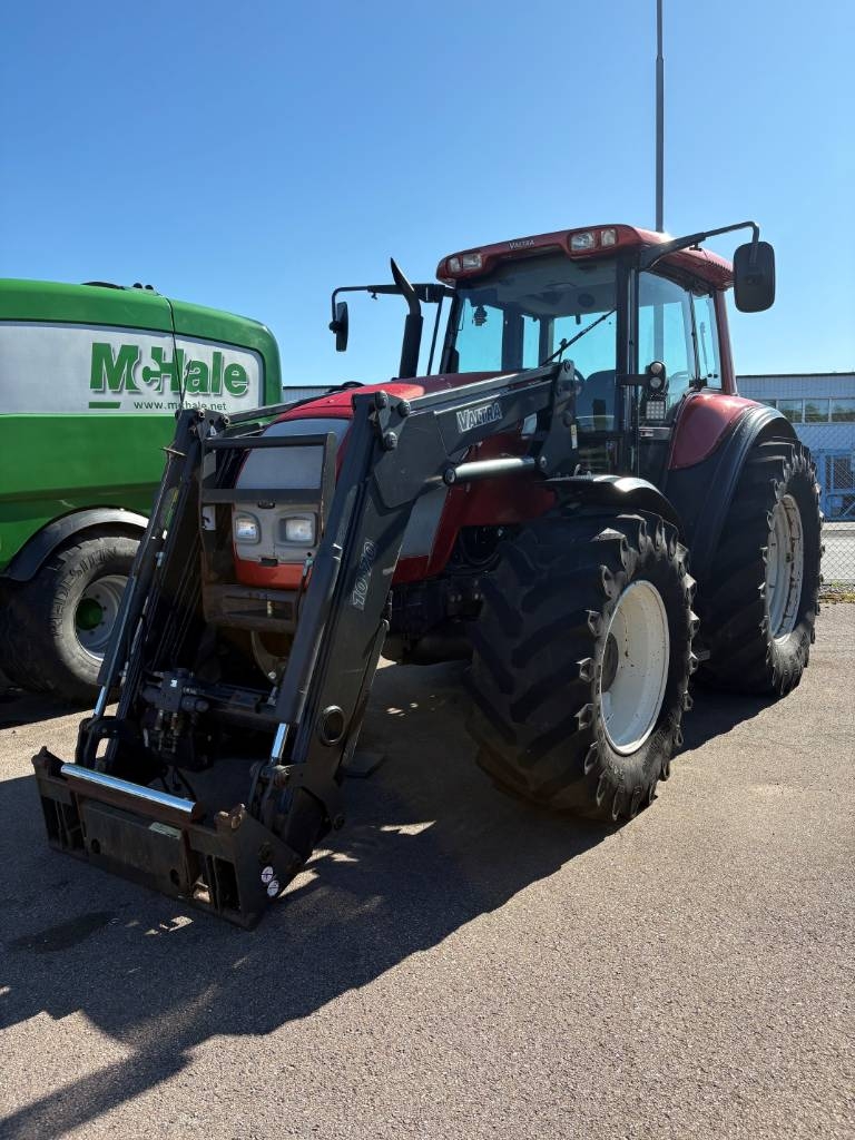Tracteur agricole Valtra M 150-4 — occasion 2004, 9 700 h