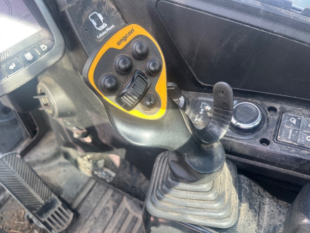 Bobcat E 57 W / Engcon、铲斗、润滑脂、加热器 kuva 10