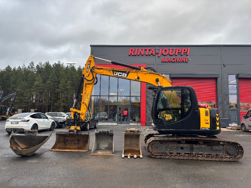 Pelle sur chenilles JCB JZ 140 LC / Engcon, 4 kauhaa, Rasvari — occasion 2013, 3 472 h