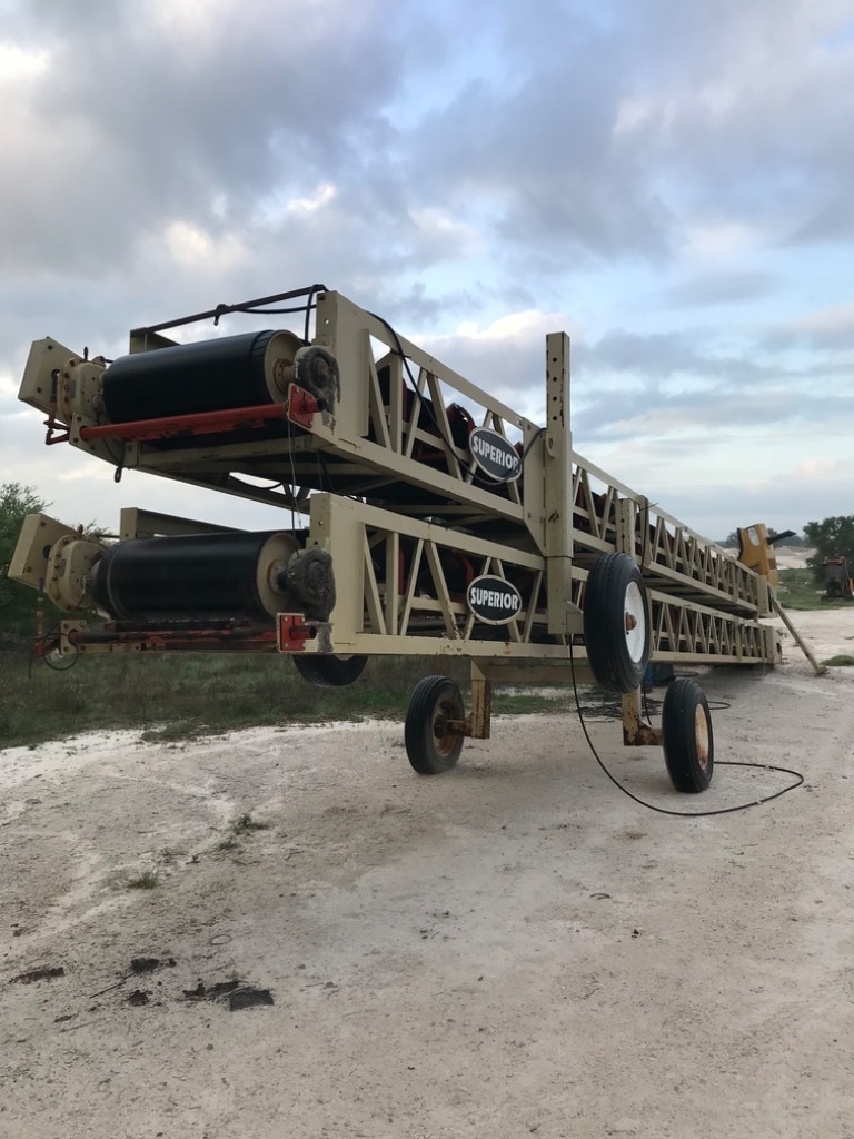 Superior F36x60 St-Mid Grasshopper Conveyor