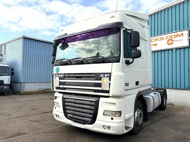 DAF XF 105.460 SPACECAB (EURO 5 / ZF16 MANUAL GEARBOX
