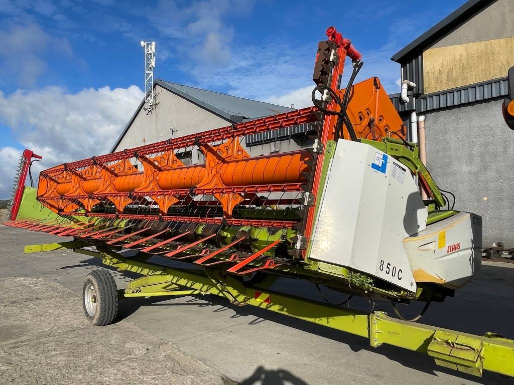 CLAAS C 750