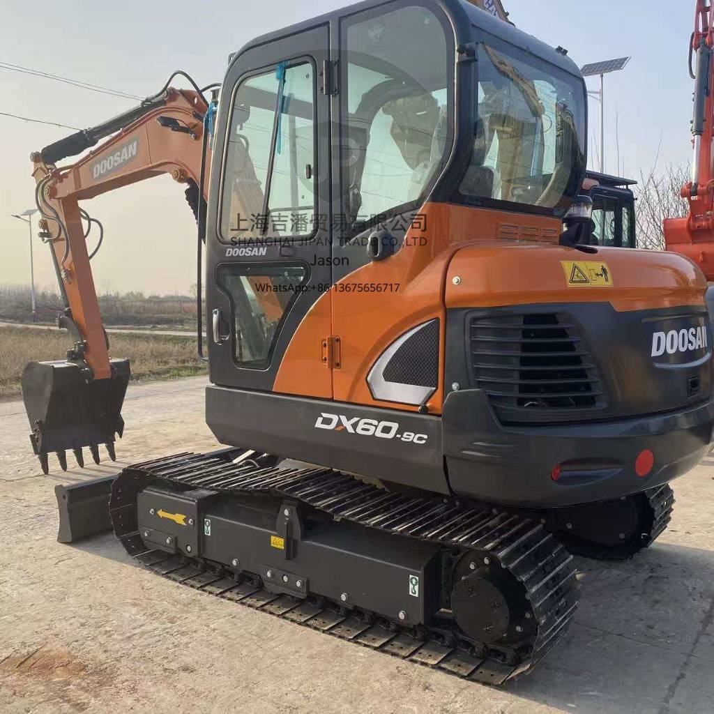 Doosan DX 60