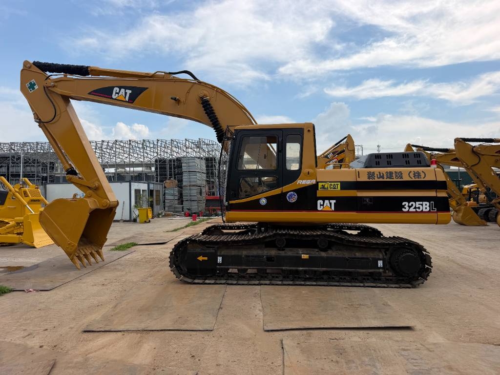 Pelle sur chenilles Caterpillar 325B CAT 325BL — occasion 2019, 1 621 h