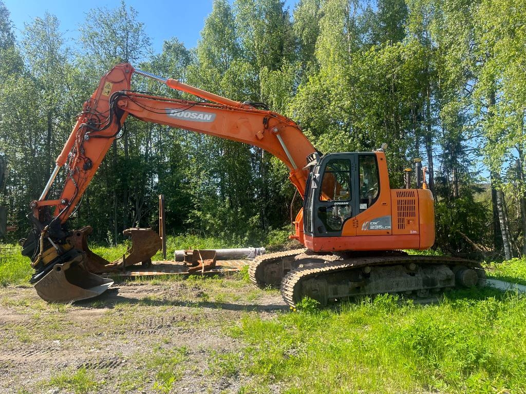 Doosan 235 LCR