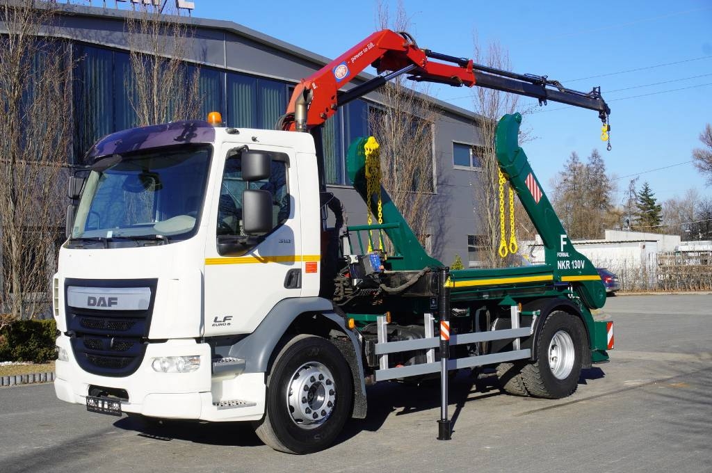 DAF LF 18.310 E6 / Skip loader Fornal NKR 130V / HDS H