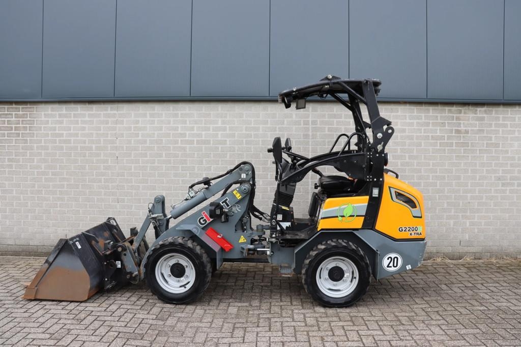 GiANT G2200E X-TRA