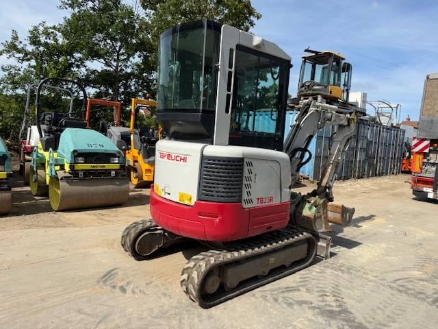 Takeuchi TB 23