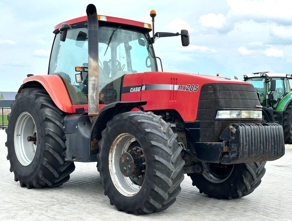 Case IH MX 285