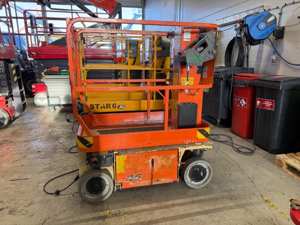 JLG 1230 ES