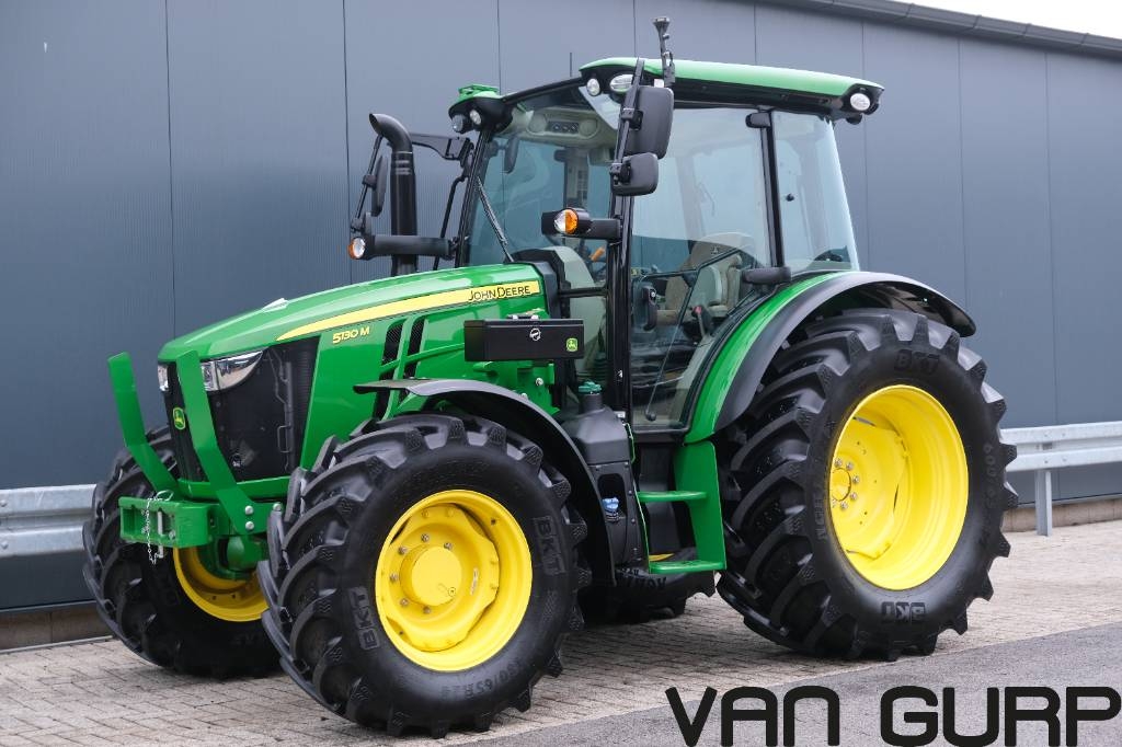 Tracteur agricole John Deere 5130 M | 2024 | 785 h ( vgl. 6R130 ) — occasion 2024, 785 h