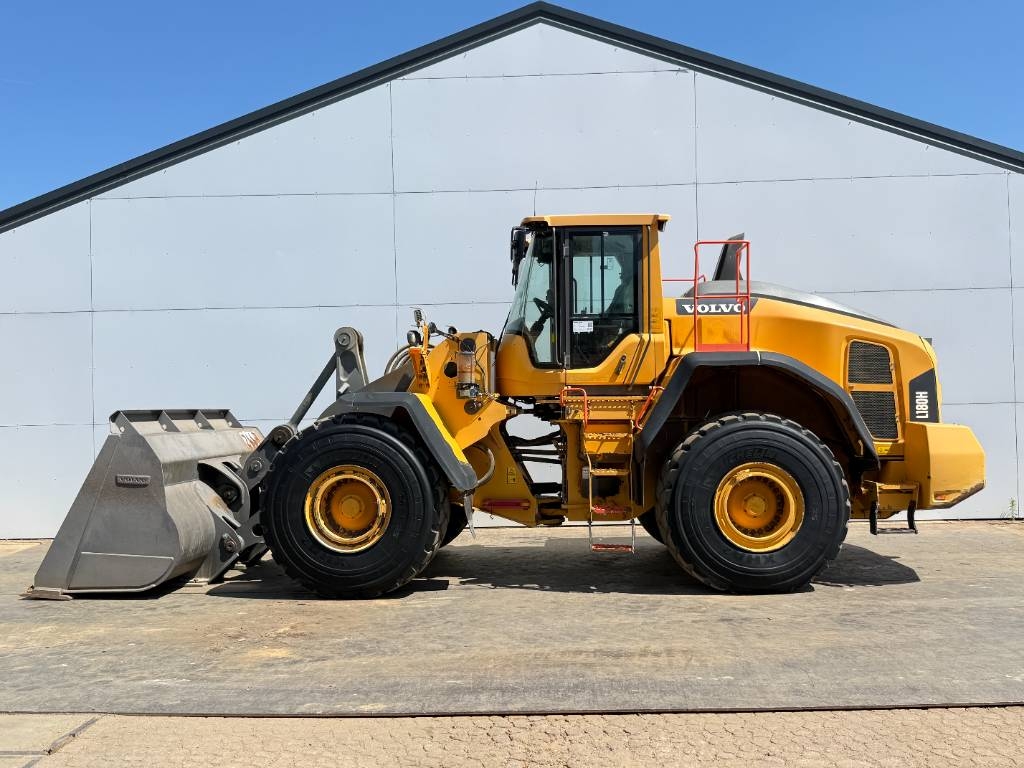 Volvo L180H - Automatic Greasing / Camera