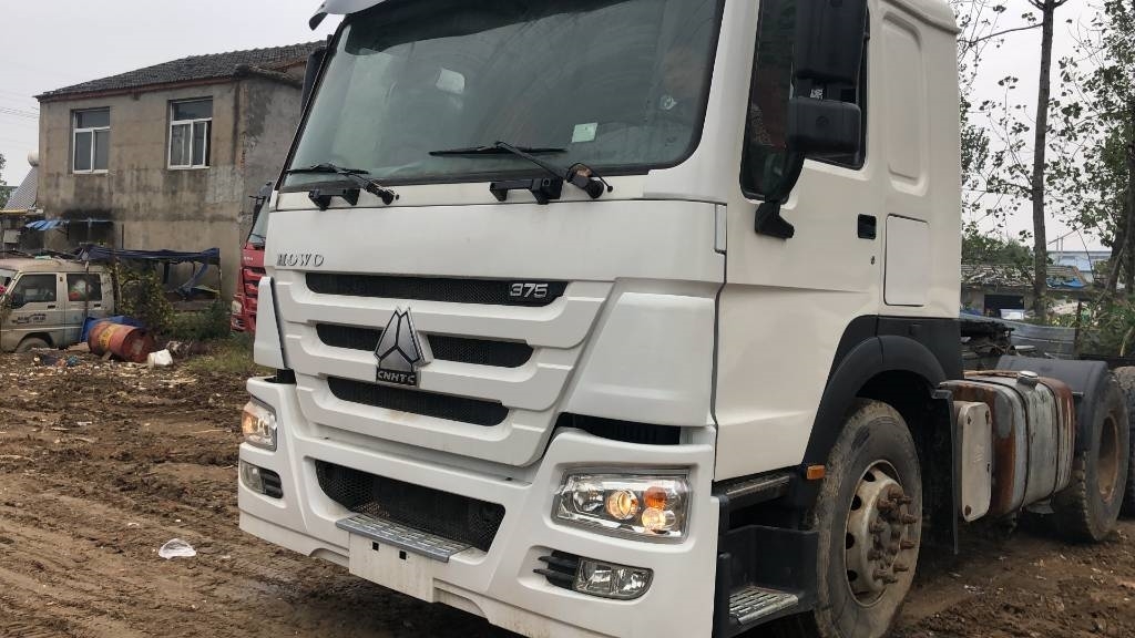 Howo 375 Truck tractor