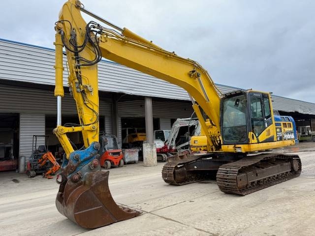 Komatsu HB 215 LC 2
