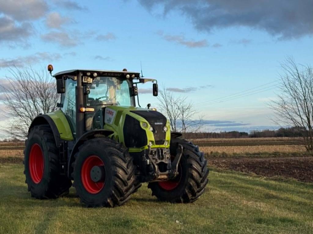 CLAAS Axion 850 Cmatic