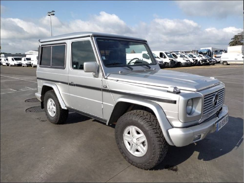 Mercedes-Benz G 300