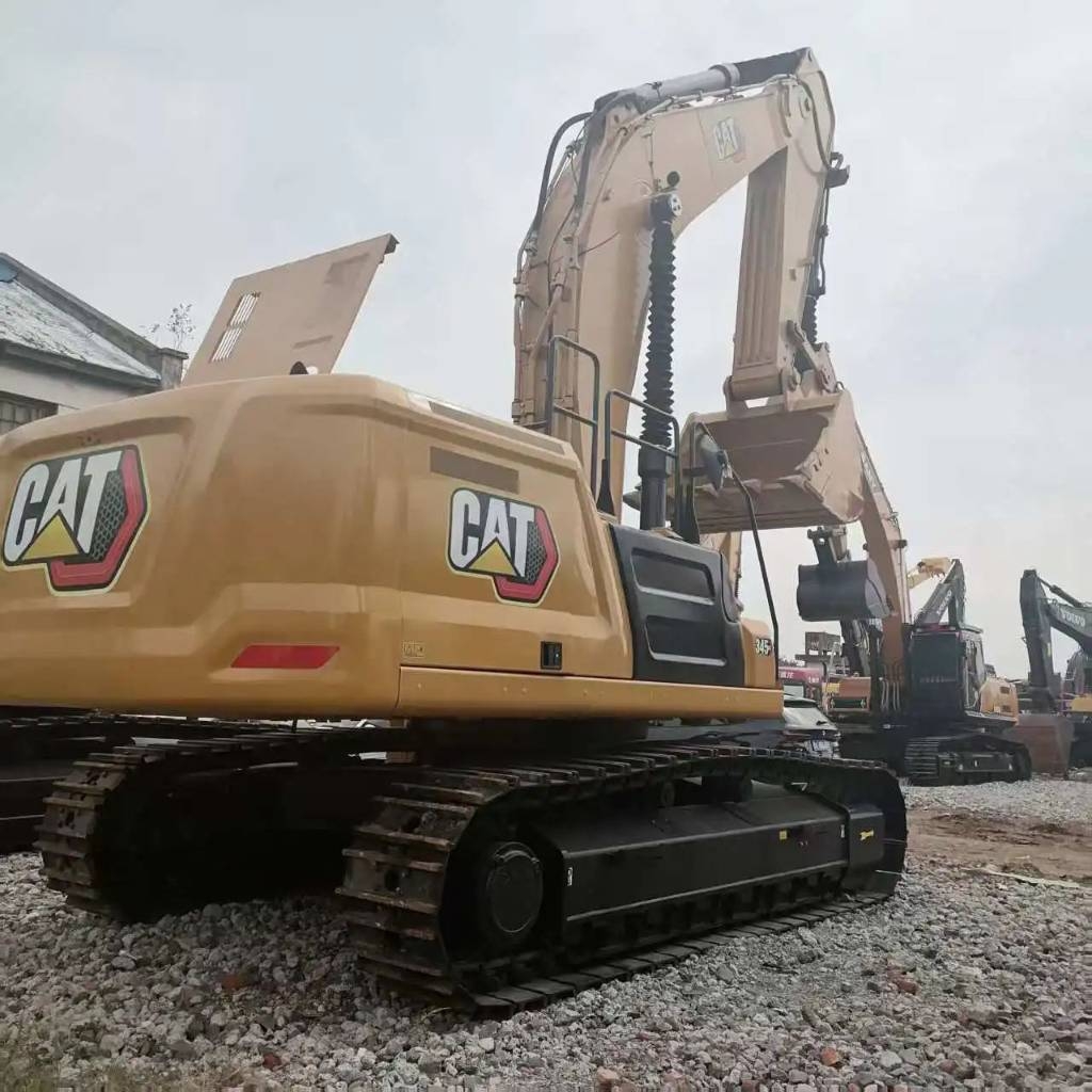 Pelle sur chenilles Caterpillar 345 — occasion 2024