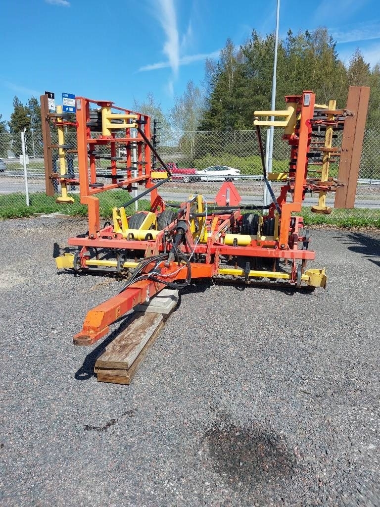 Tume Nordic 5000