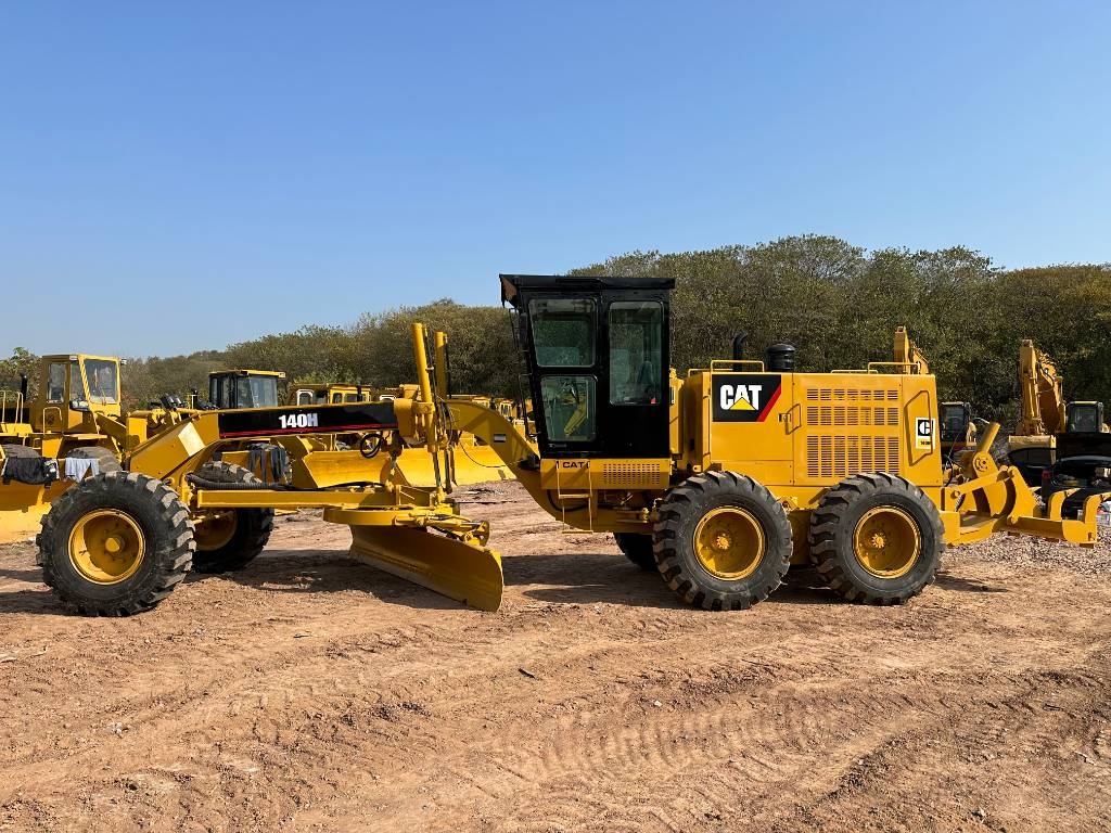 CAT 140H