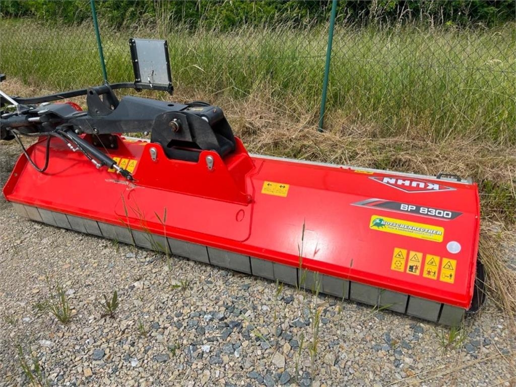 Broyeur agricole Kuhn BP 8300 — occasion 2025