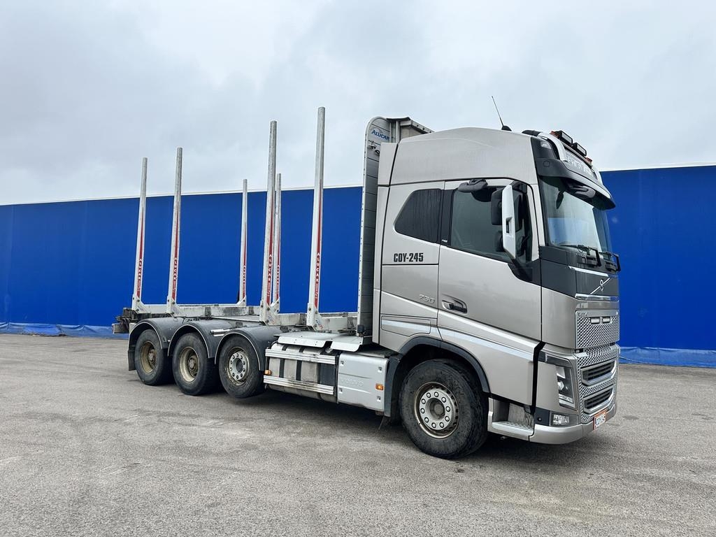 Volvo FH Siisti Woodpro puuauto