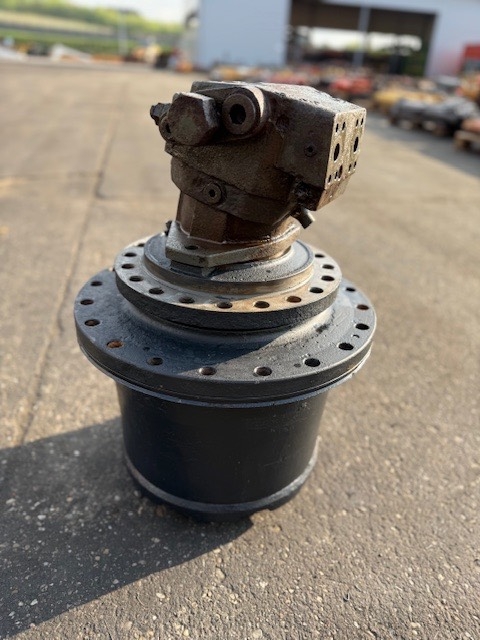 Sennebogen S 613 USED FINAL DRIVE