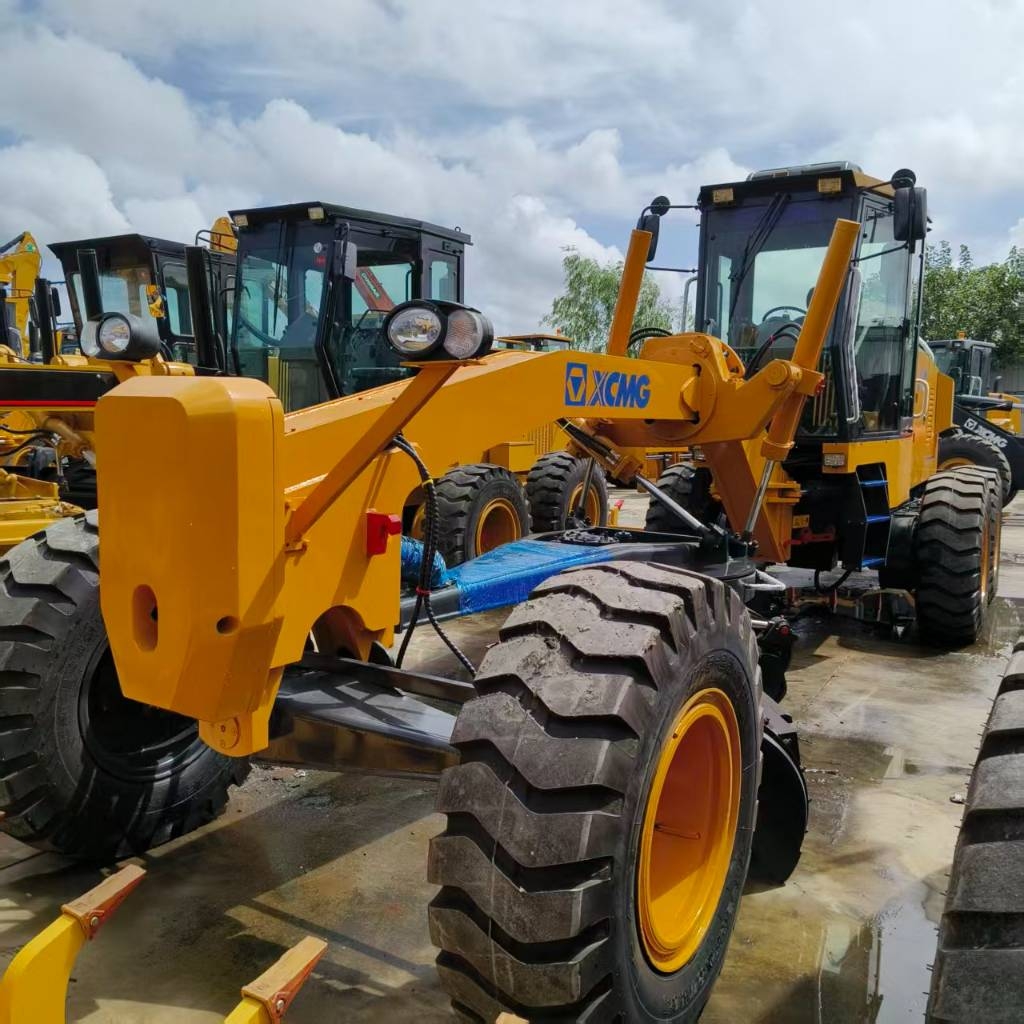 XCMG GR2153
