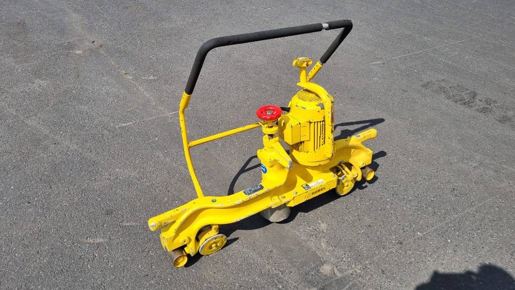 Robel 13.44 Rail Grinding Machine Rail