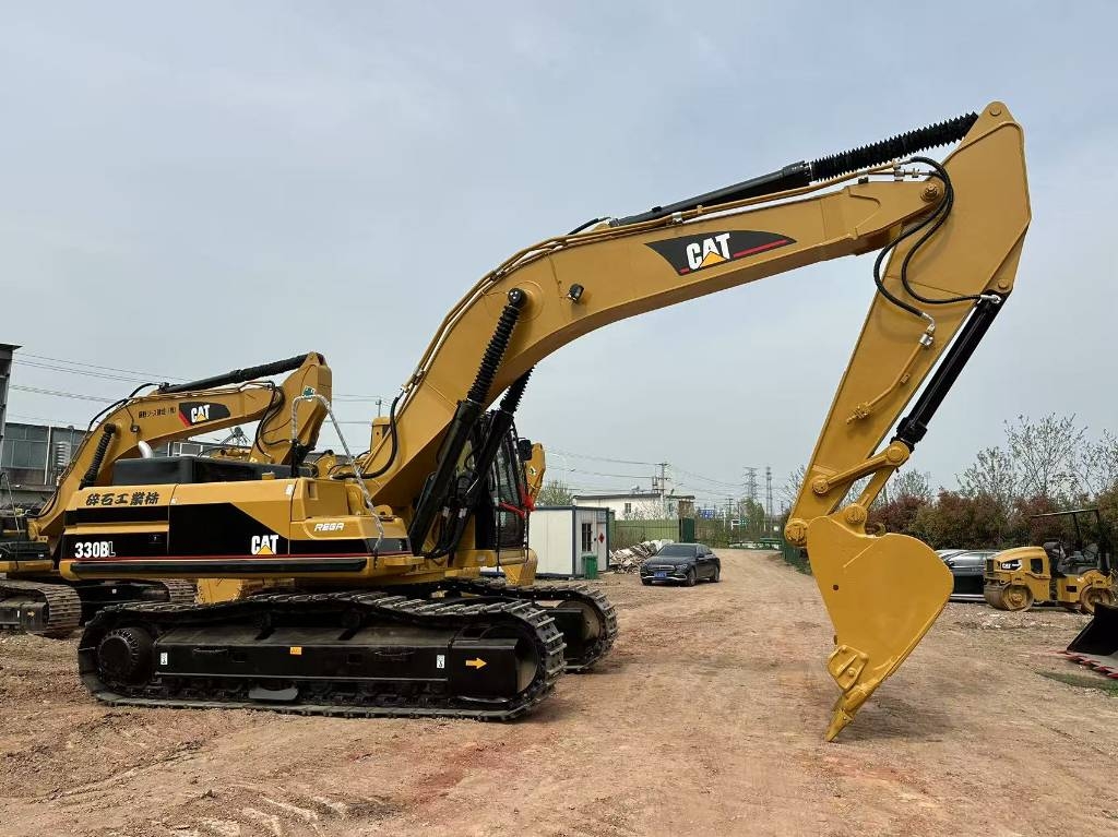 CAT 330BL