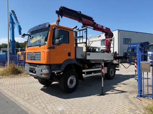 MAN TGM 13.290 4x4 + HMF 1840 K4