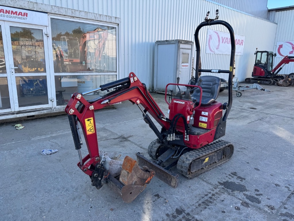 Yanmar SV08 (1E069)