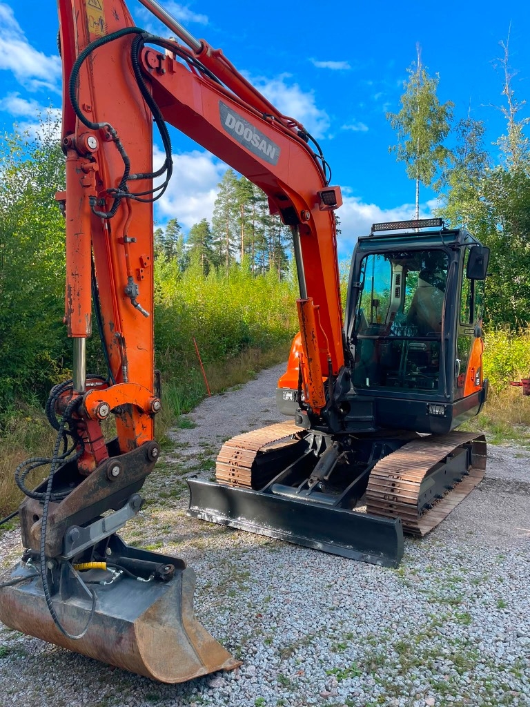 Doosan DX 55