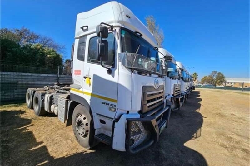 UD TRUCKS QUON