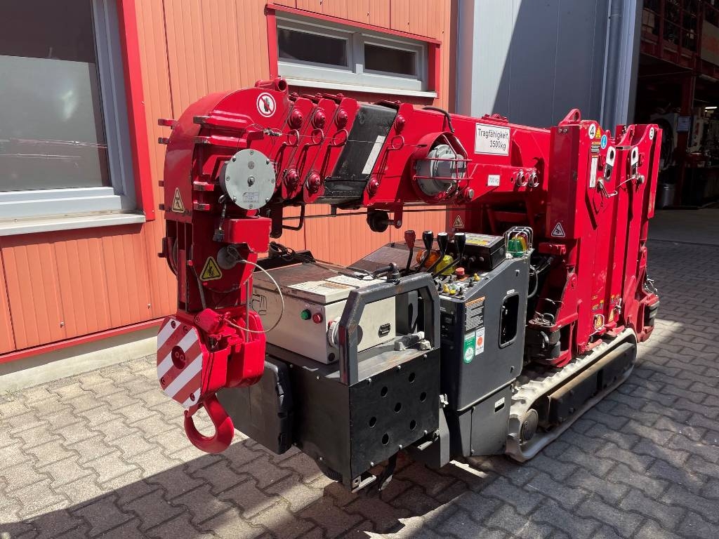 Mini-grue Unic B-350.1 — occasion 2019, 900 h