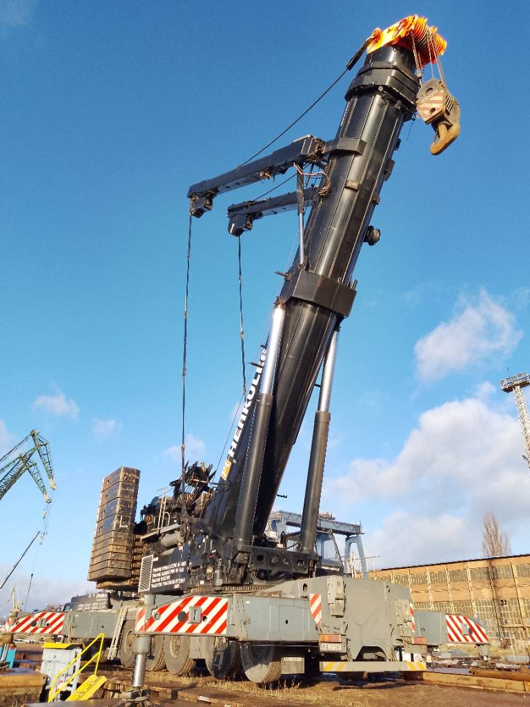 Liebherr LTM 1500-8.1