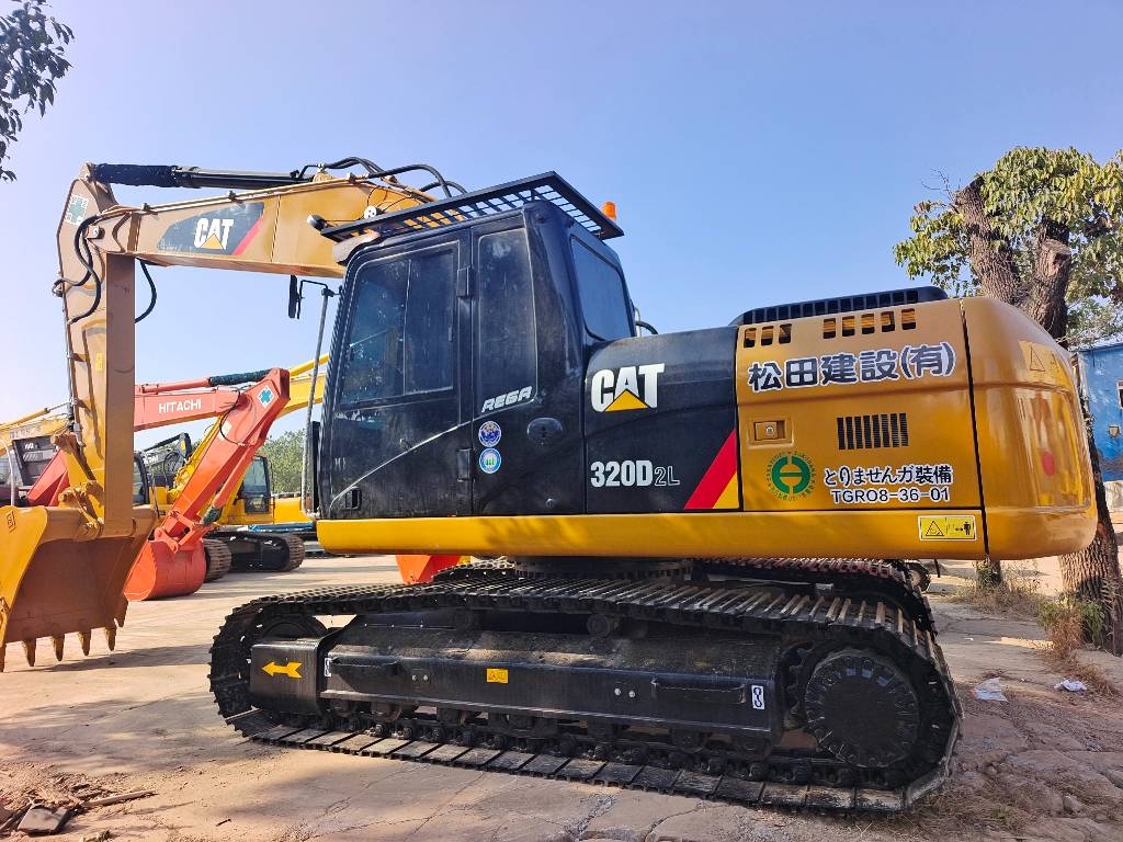 CAT 320D2L 3000 units excavators in stock