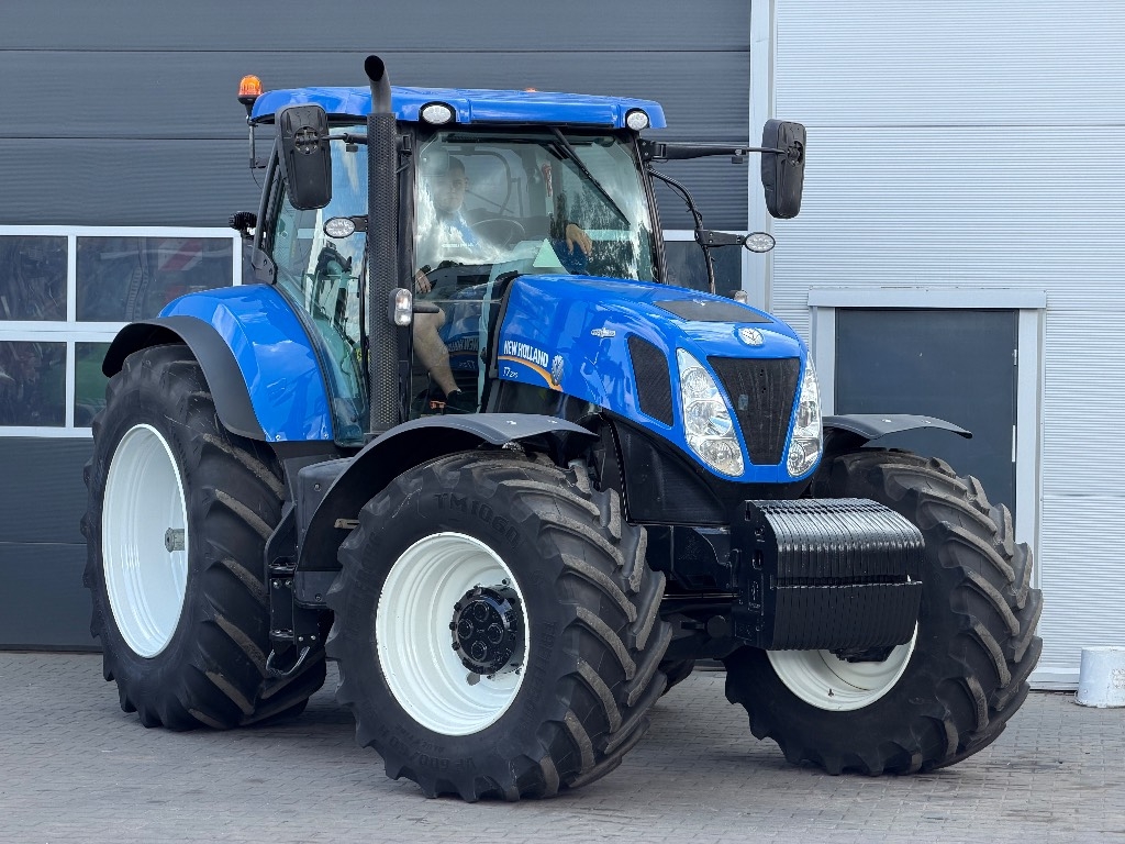 New Holland T 7.270 AC
