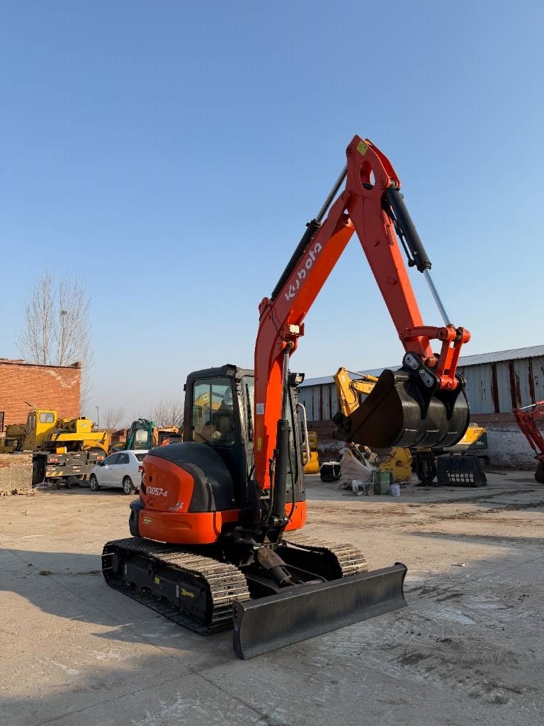 Kubota KX 057-4
