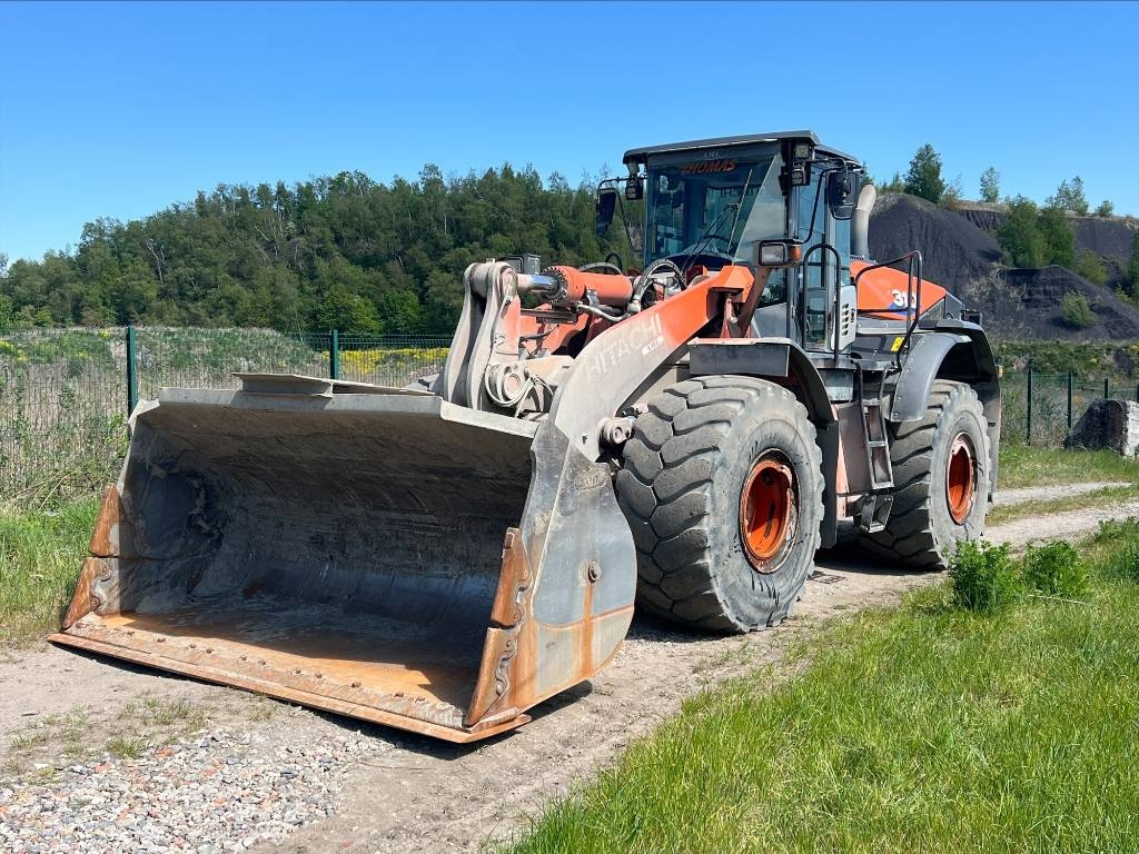 Hitachi ZW 310-6
