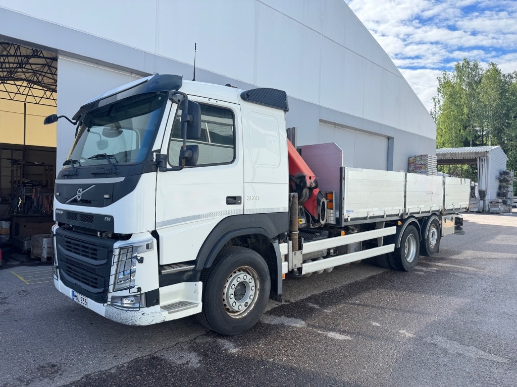 Volvo FM 370 6x2/4-4900 Nosturiauto