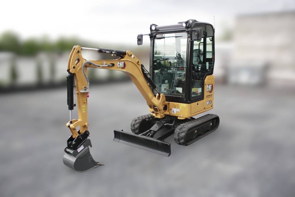 Mini-pelle Caterpillar 301.08-05A — occasion 2021, 12 h